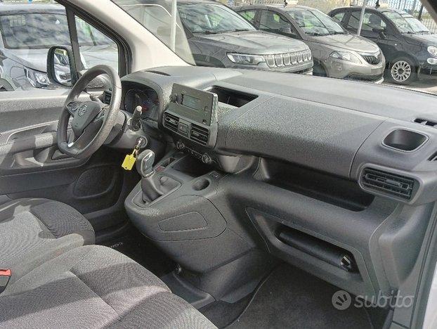 CITROEN Berlingo Opel Combo Cargo Allestito 1.5