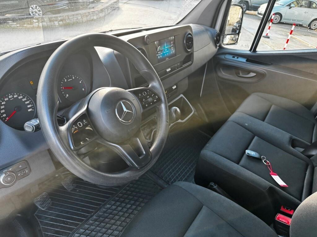Mercedes-Benz Sprinter Cargo Van