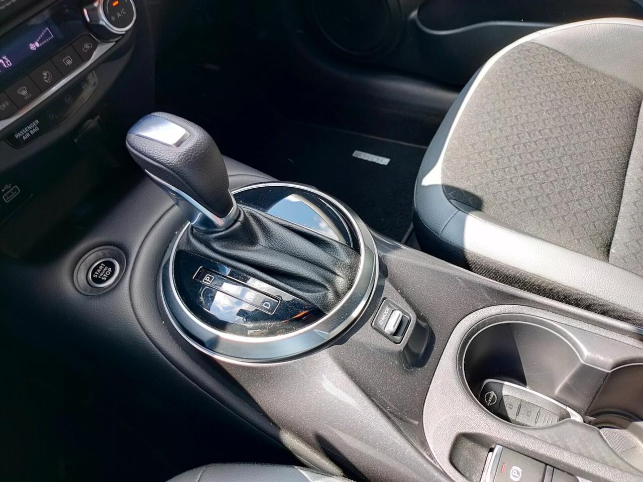 Nissan Juke 1.0 DIG-T 114 CV DCT N-Connecta