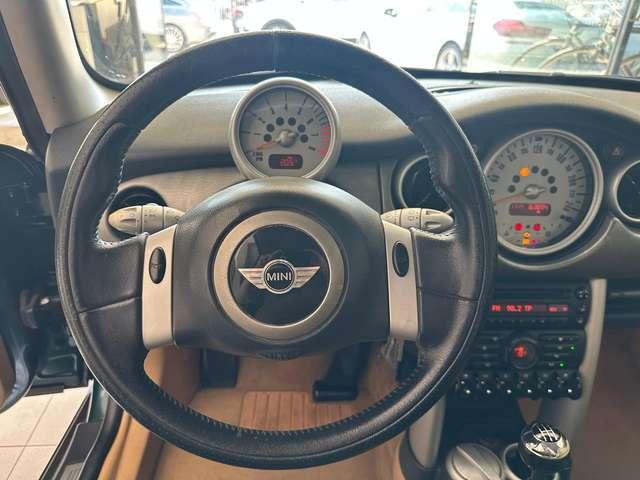 MINI Cooper 1.6