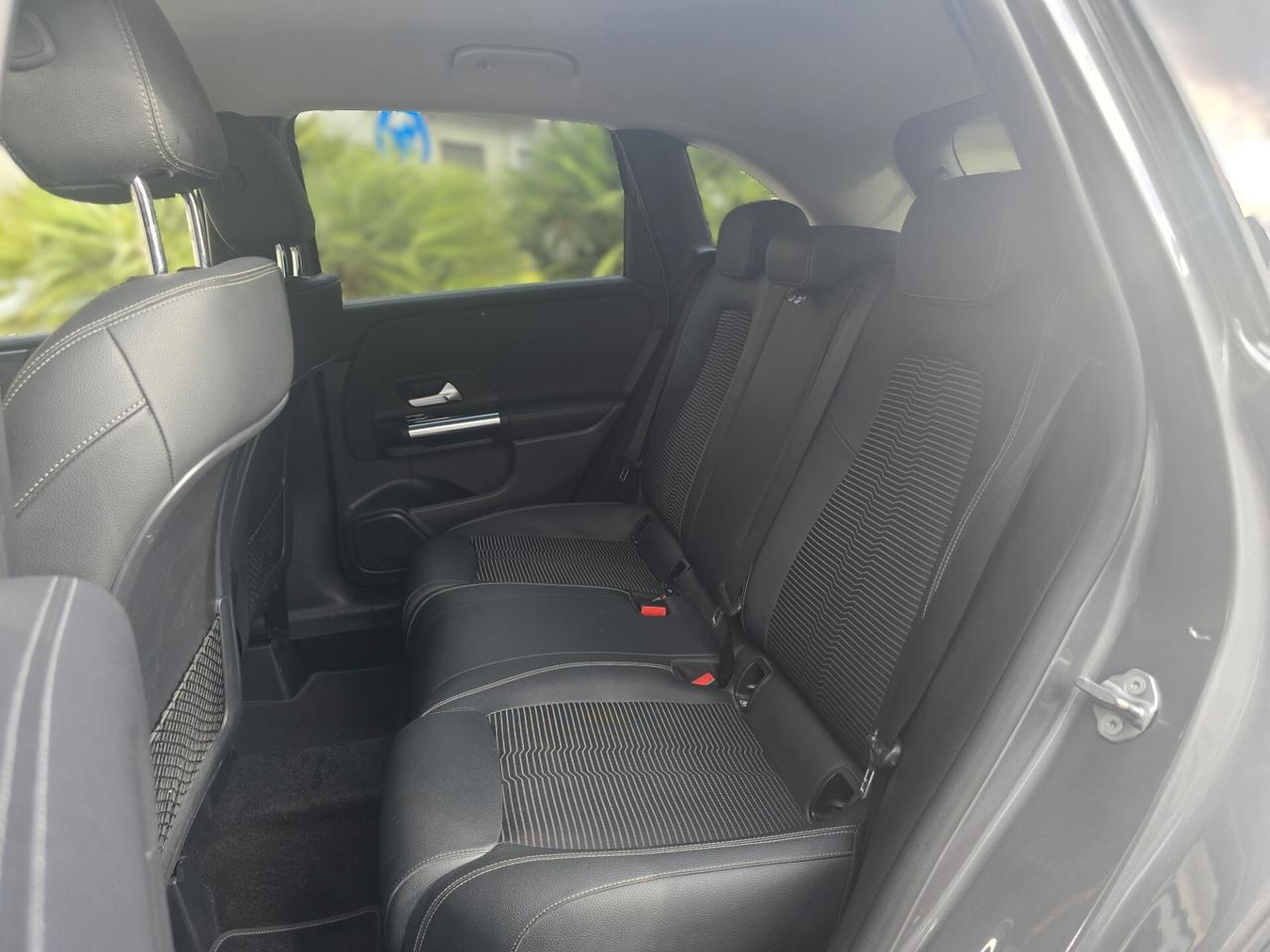 Mercedes-benz B 180 116 CV