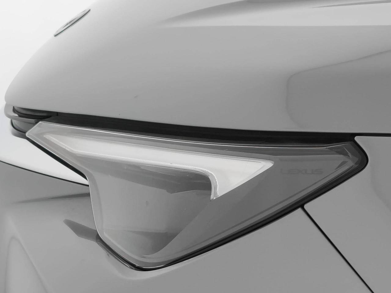 Lexus LBX 1.5 hybrid Relax 2wd