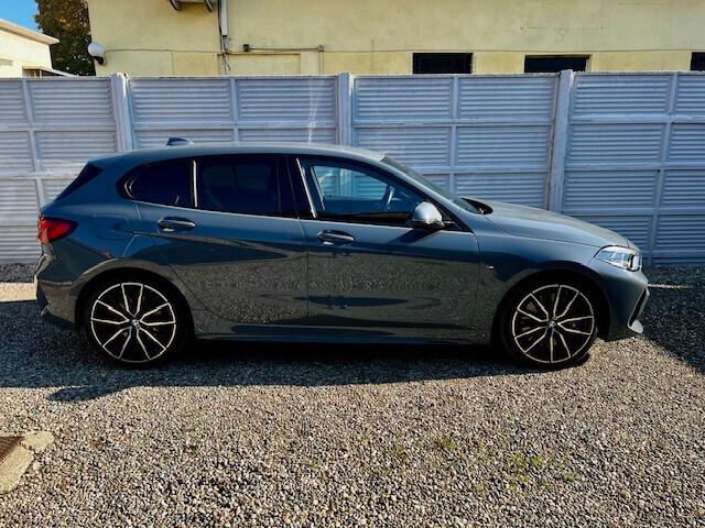 Bmw 120 120i 5p. Msport