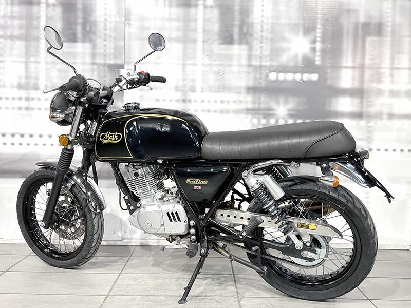 Mash Black Seven 125
