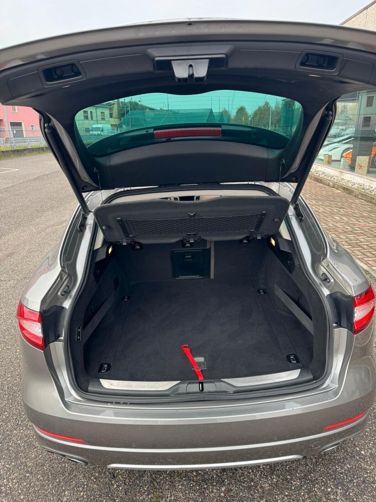 Maserati Levante SQ4 V6 430 CV Granlusso