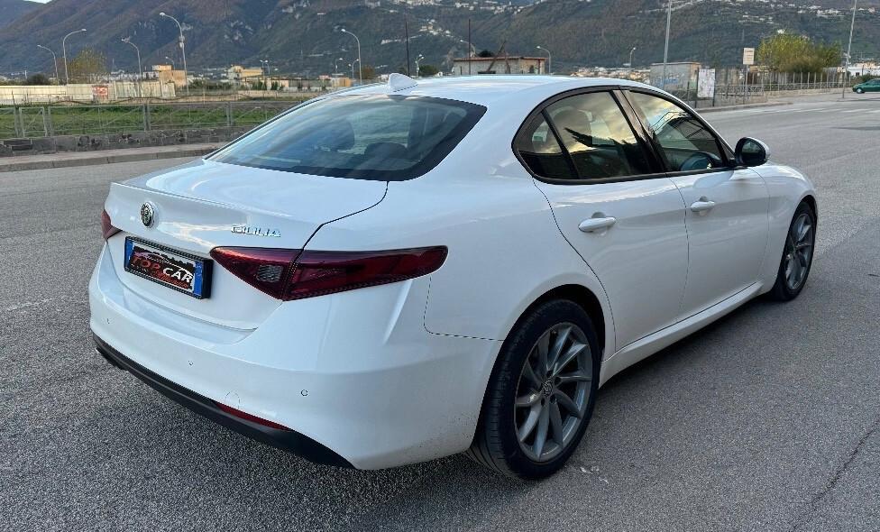 Alfa Romeo Giulia 2.2 Diesel AUTOMATICA 12 MESI DI GARANZIA