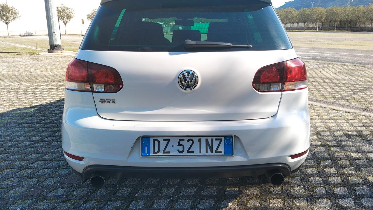 Volkswagen Golf 2.0 TSI DSG 5p. GTI
