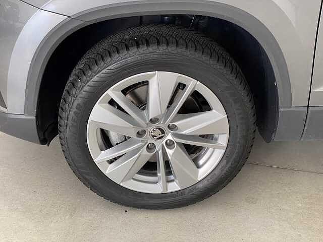 SKODA Karoq 1.5 TSI ACT DSG Executive