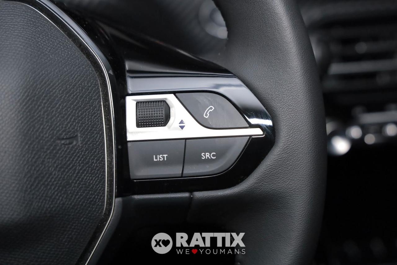 Peugeot e-2008 motore elettrico 100kW Allure Pack