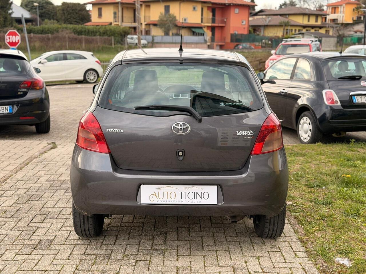 Toyota Yaris 1.3 B 5 porte Navi