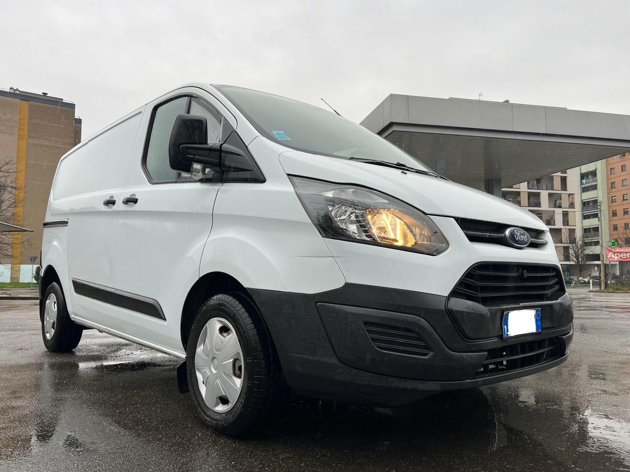 Ford Transit Custom Transit Custom 270 2.2 TDCi PC Furgone Entry