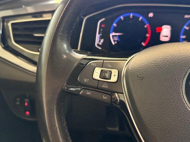 VOLKSWAGEN Polo 1.0 TSI Highline