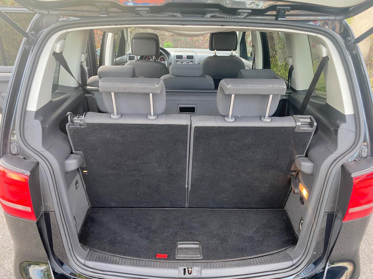 Volkswagen Touran 1.6 TDI Comfortline