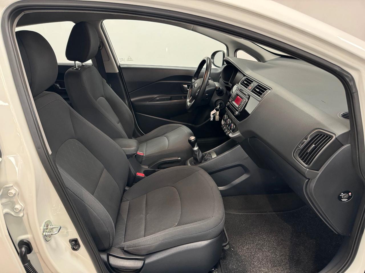 Kia Rio 1.2 CVVT 5p. Active NEOPATENTATI