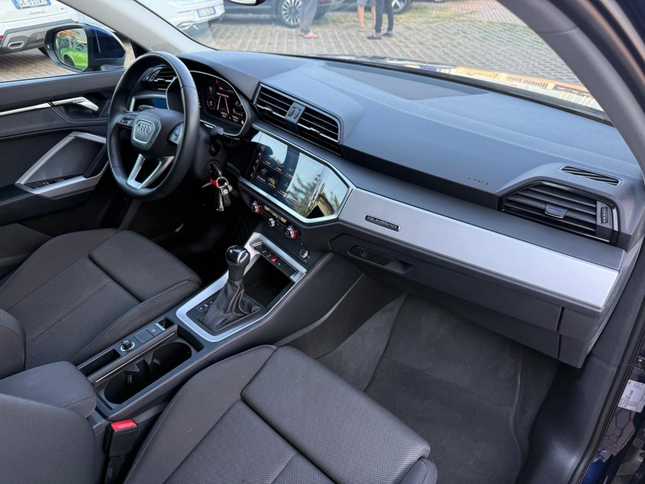 Audi Q3 35 TDI quattro S tronic Business Advanced