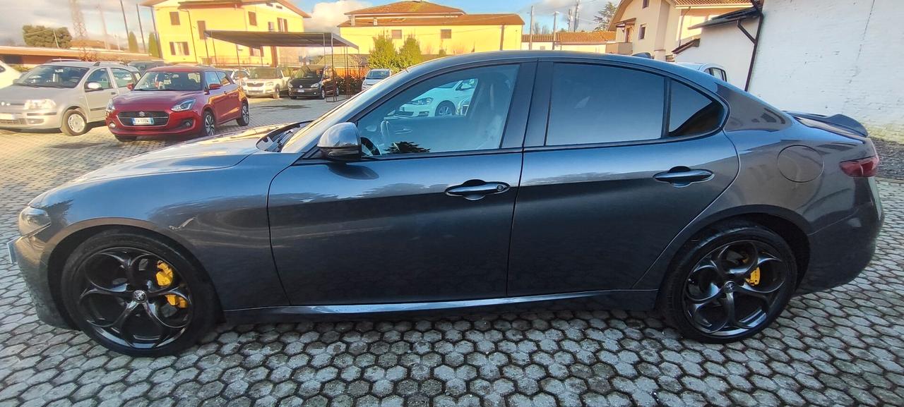Alfa Romeo Giulia 2.2 Turbodiesel 180 CV AT8 Sport Edition