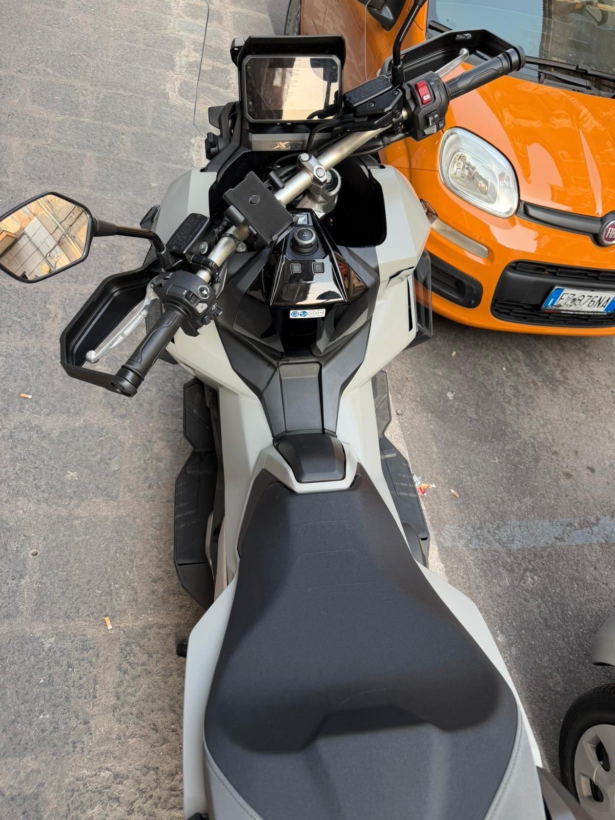 Honda X-ADV 750