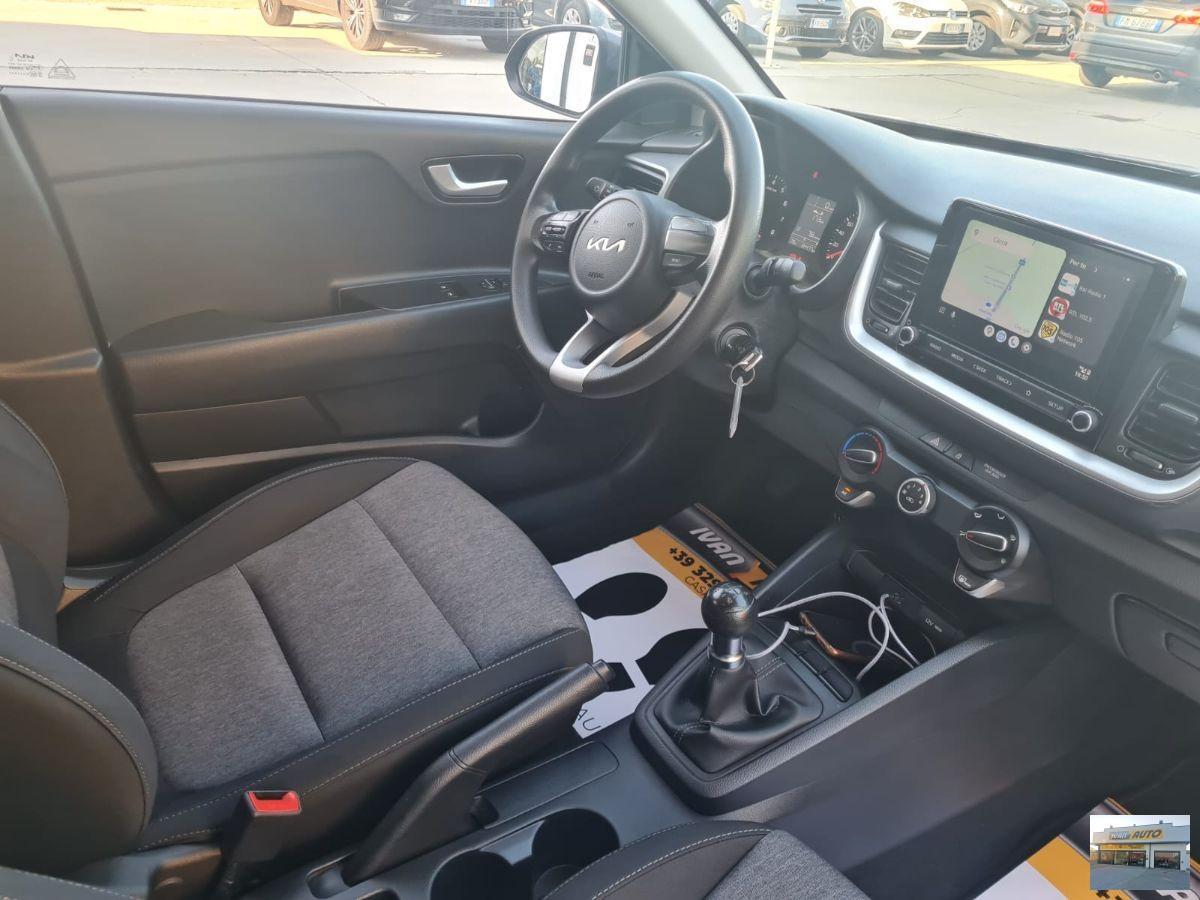 KIA Stonic 1.2 Benzina-Neopatentati-Anno 2022