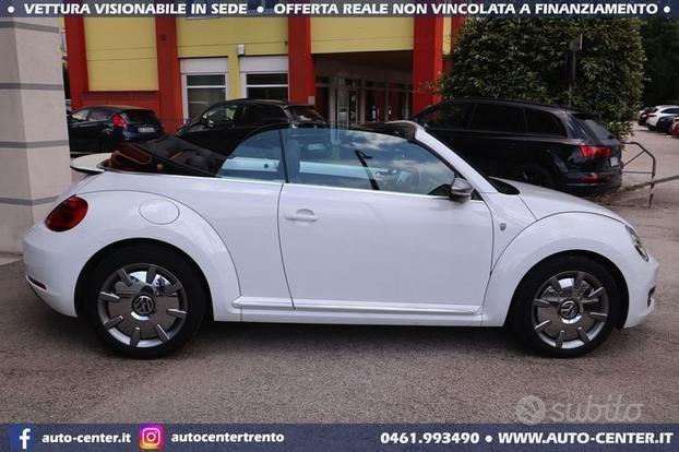 Volkswagen Maggiolino Cabrio 2.0 TDI DSG Karm...