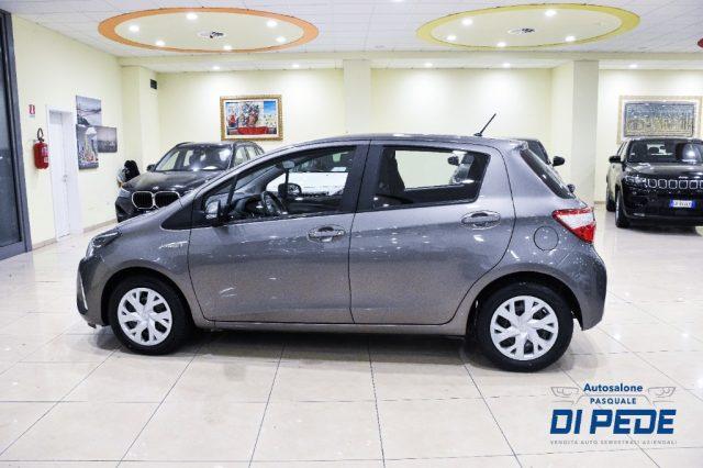 TOYOTA Yaris 1.5 Hybrid 5 porte Business