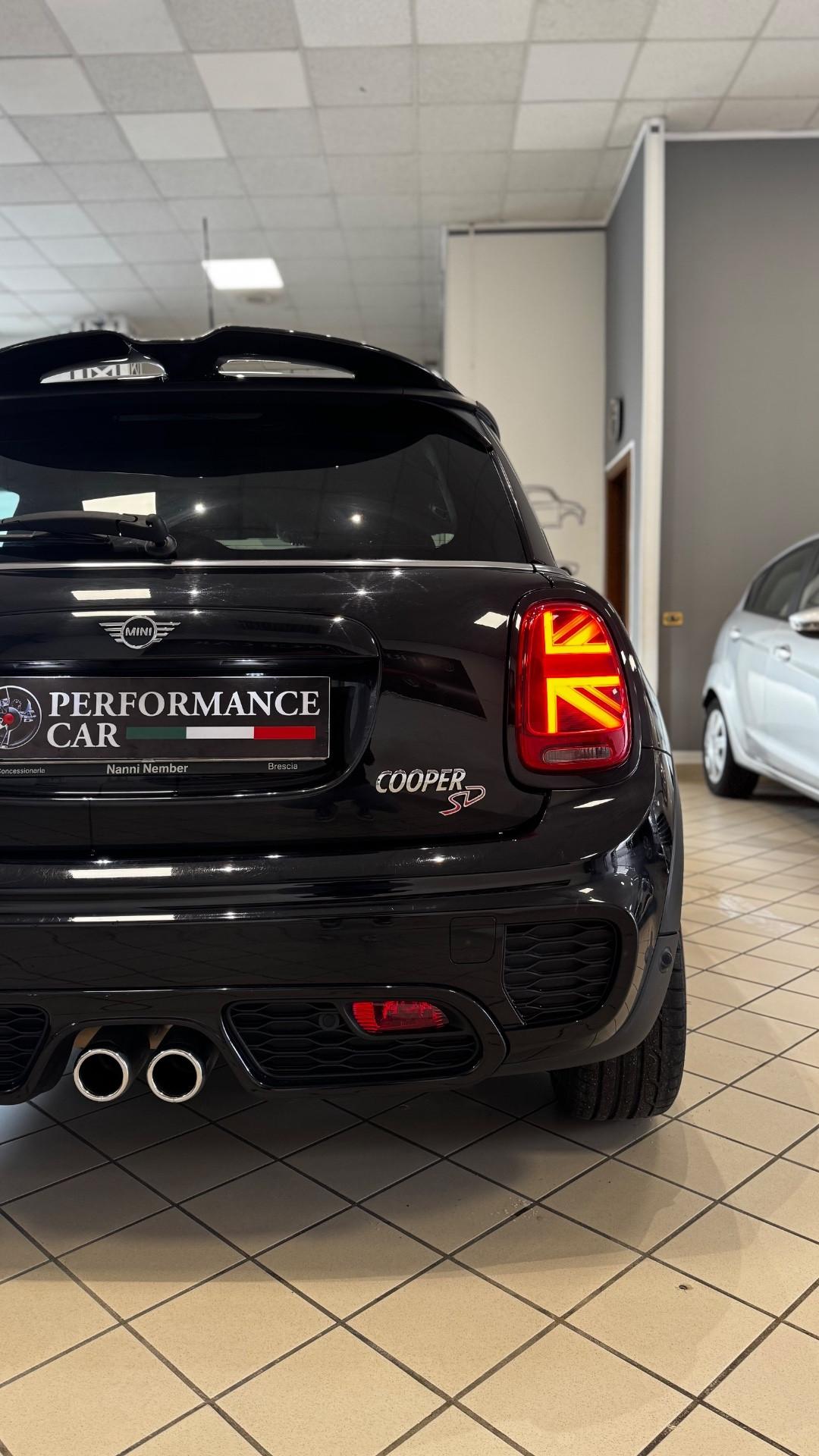 Mini 2.0 Cooper SD aut. JCW