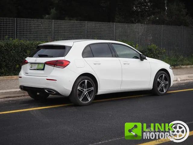MERCEDES-BENZ A 250 e hybrid EQ Sport