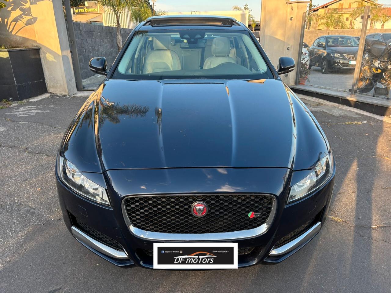 Jaguar XF 2.0 AWD 180 CV