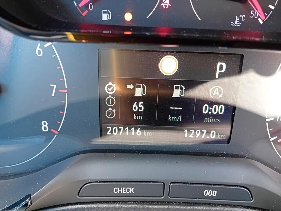 Opel Grandland X 1.5 diesel Ecotec aut. Design Line + IVA