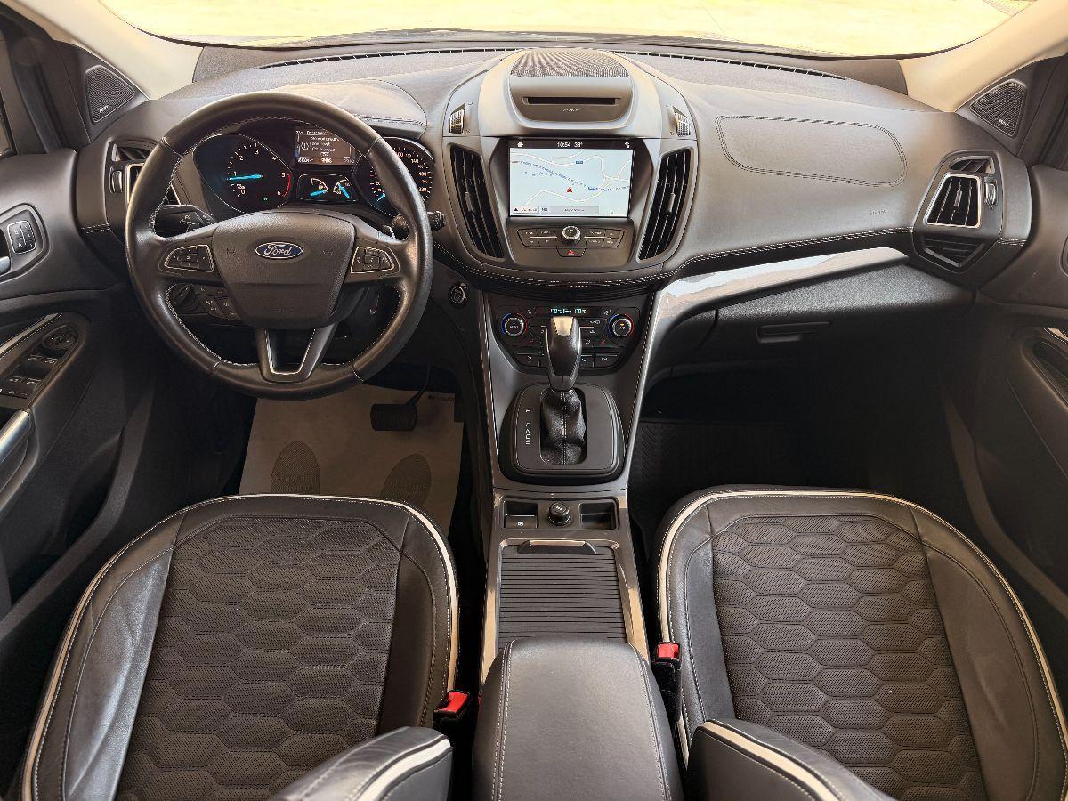 FORD - Kuga 2.0 tdci Vignale s&s awd 150cv powershift SPETTACOLARE