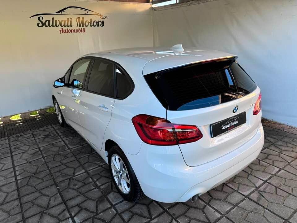 Bmw 2er Active Tourer 216d Luxury