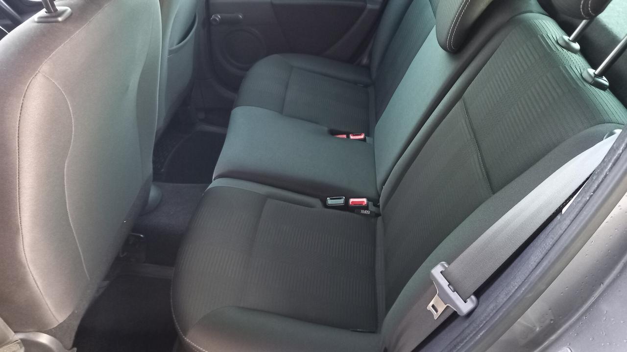 Renault Clio 1.2 16V 5 porte Dynamique