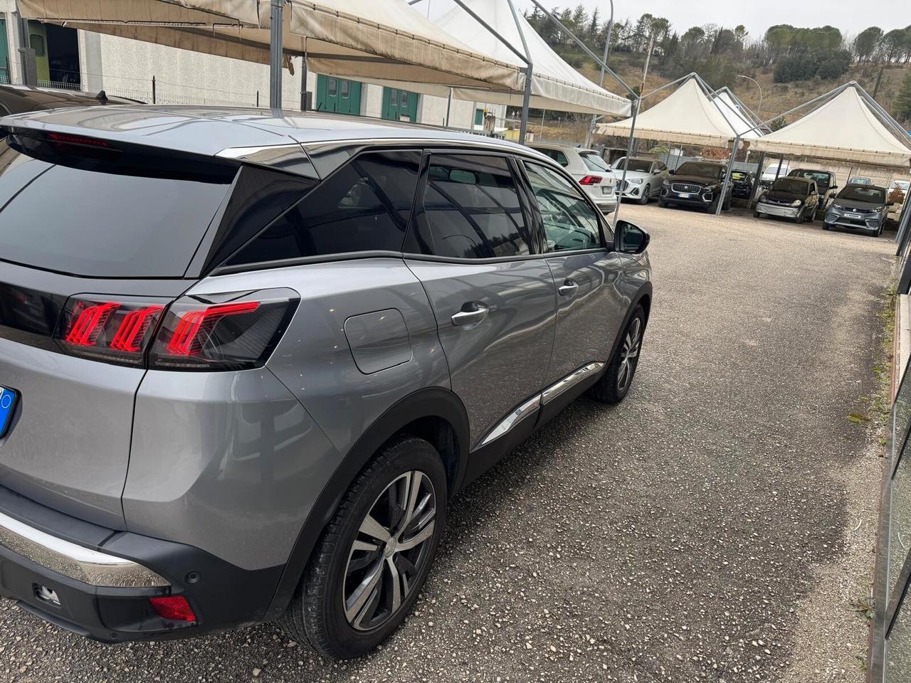 Peugeot 3008 BlueHDi 130 S&S EAT8 Allure