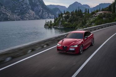 Alfa Romeo Giulia 2.9 T V6 AT8 Quadrifoglio MY24 DA ORDINARE Rif. Lorenzo