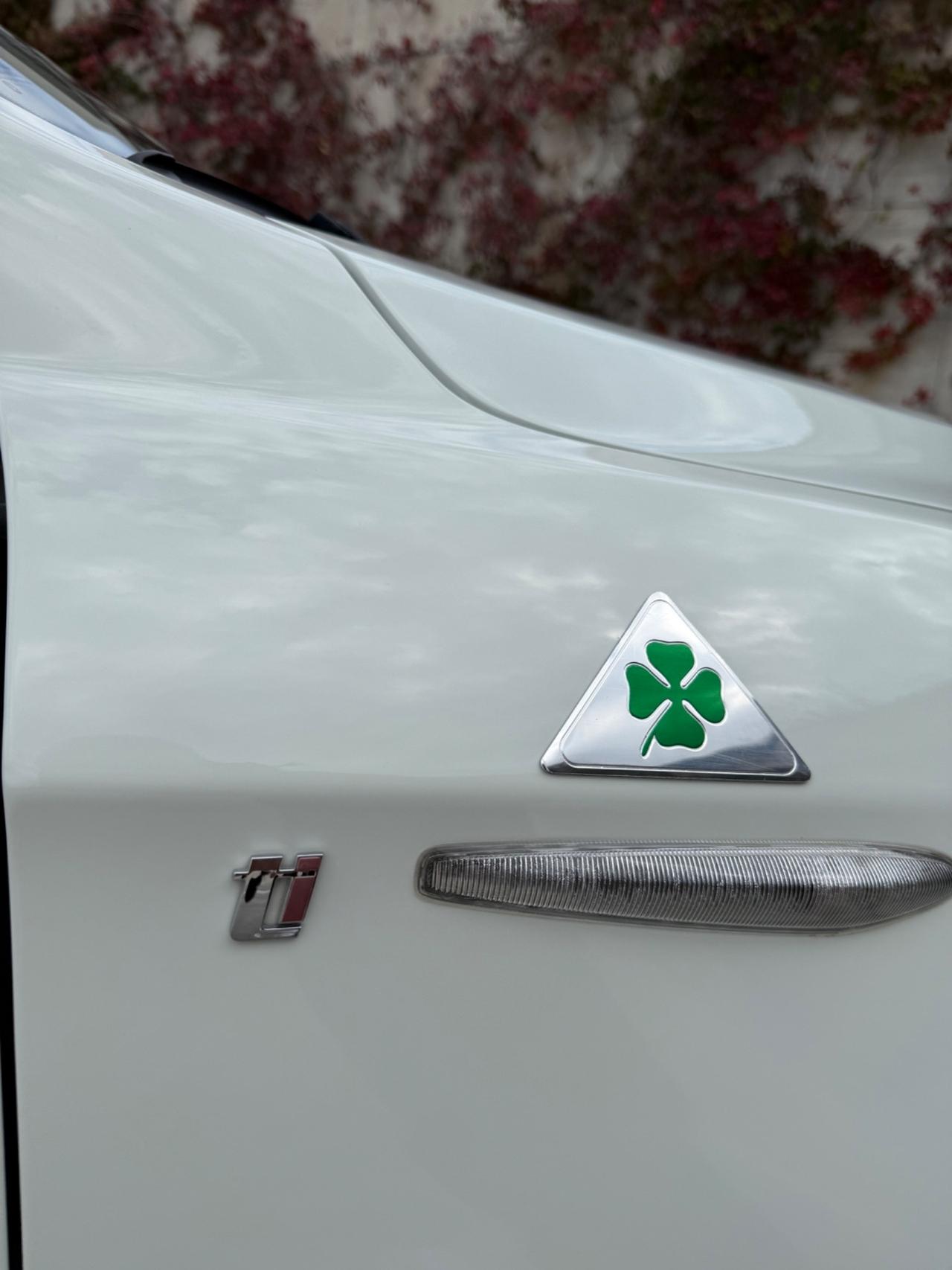 Alfa Romeo 159 Turismo internazionale 1750 TBI