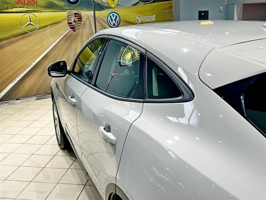 Jaguar E-Pace 2.0D 180 CV AWD aut. S