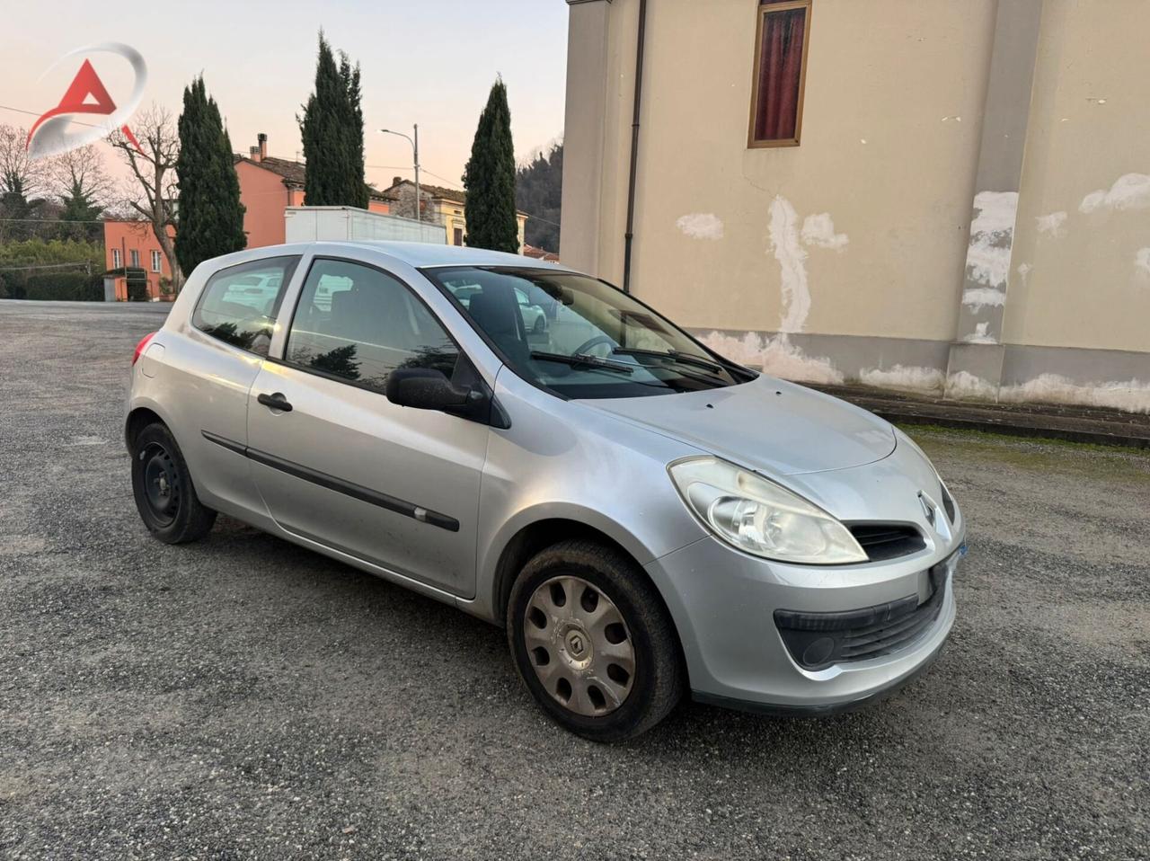 Renault Clio Storia 1.2 16V Motore con 75.000 km Cinghia e frizione Nuove!!!