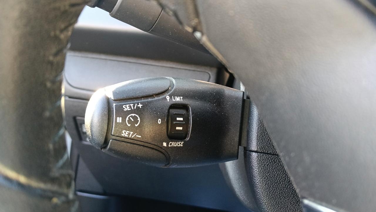 PEUGEOT 208 1600 DIESEL -PREZZO PROMO!