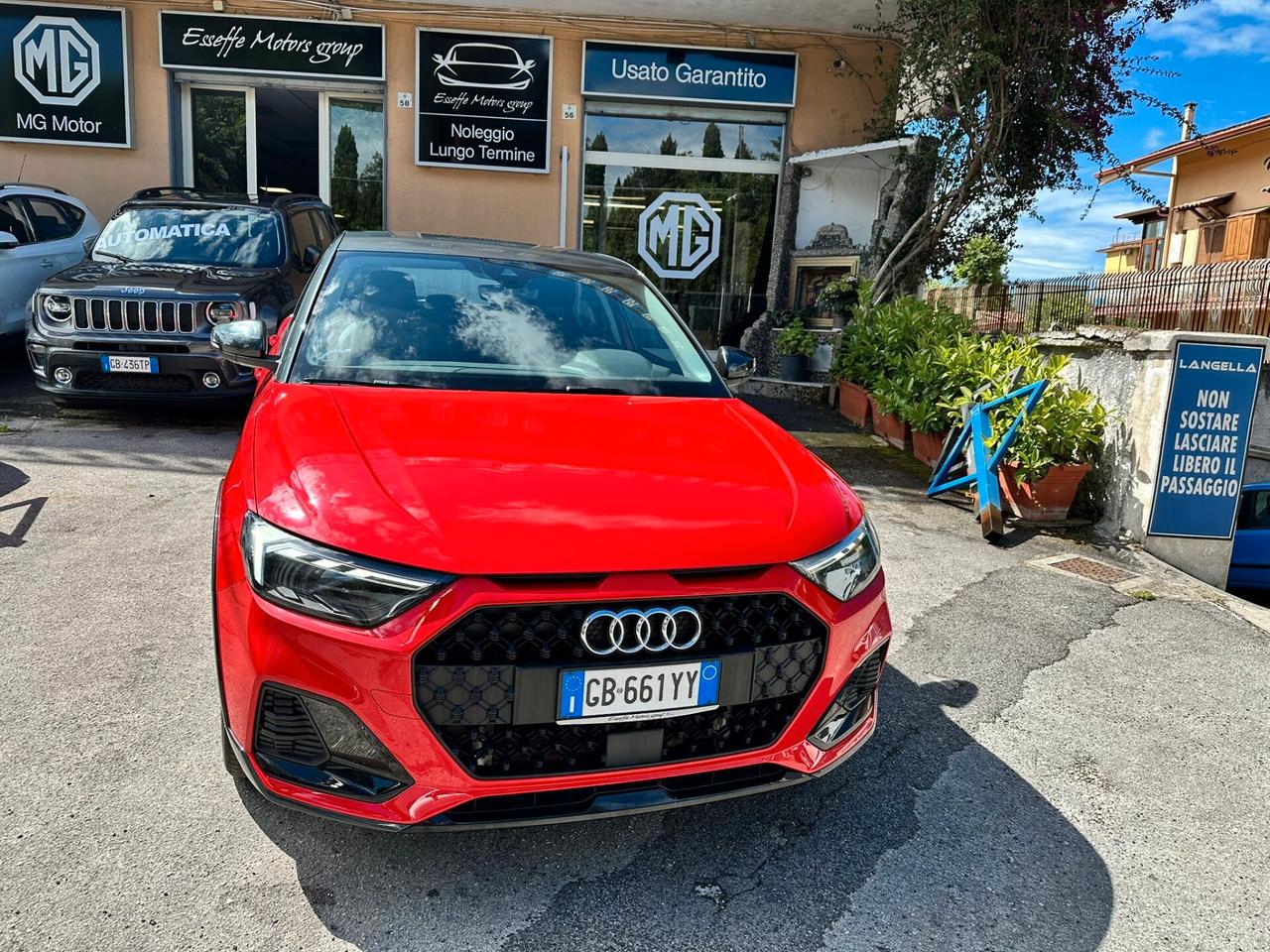 Audi A1 citycarver 30 TFSI Identity Contrast