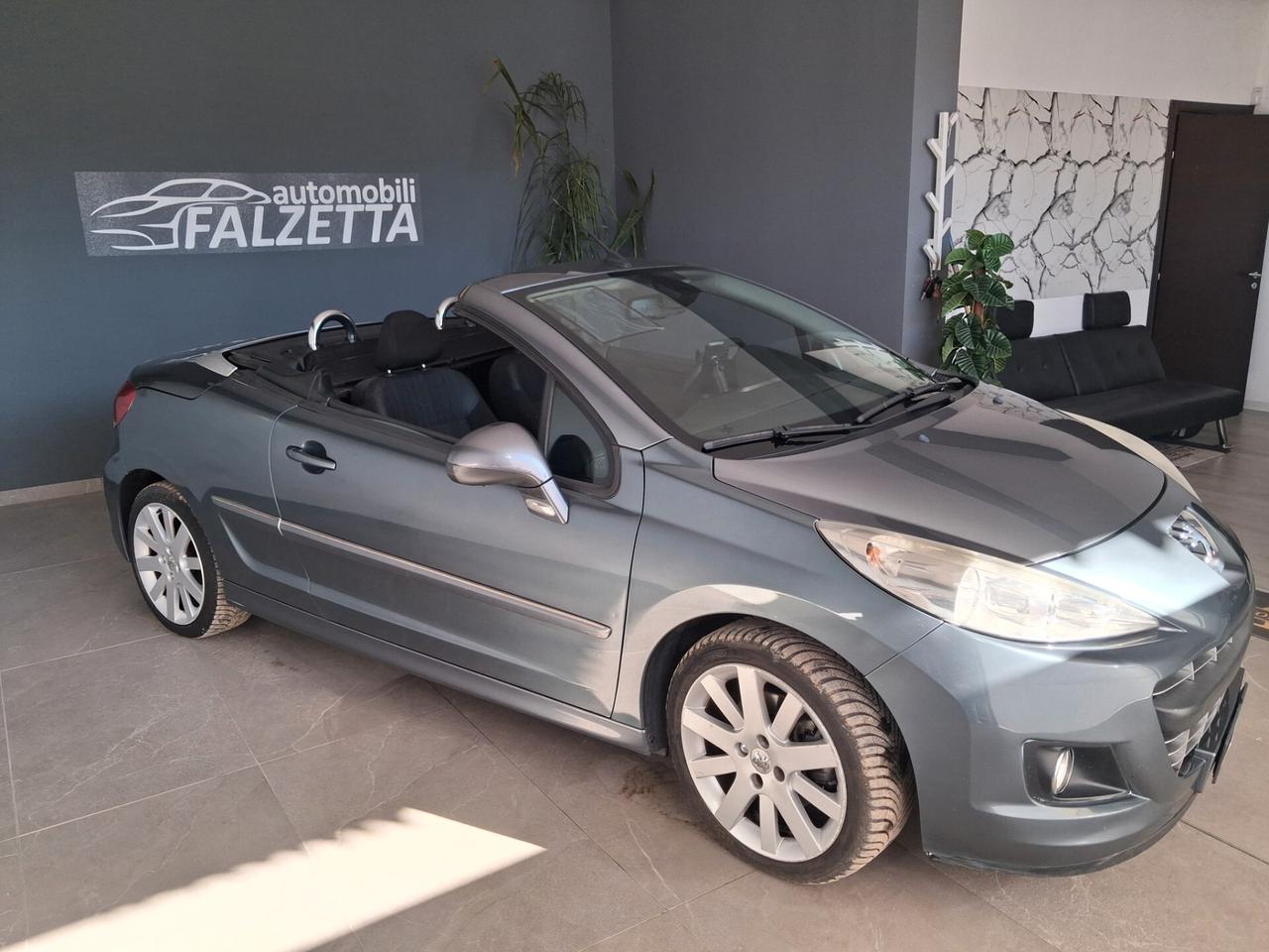 Peugeot 207 1.6 8V HDi 112CV CC Féline