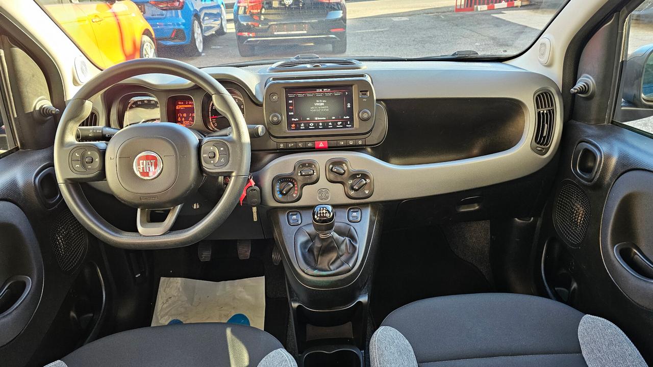 Fiat Panda 1.0 FireFly S&S Hybrid City Cross UNIPRO' NO NOLEGGIO