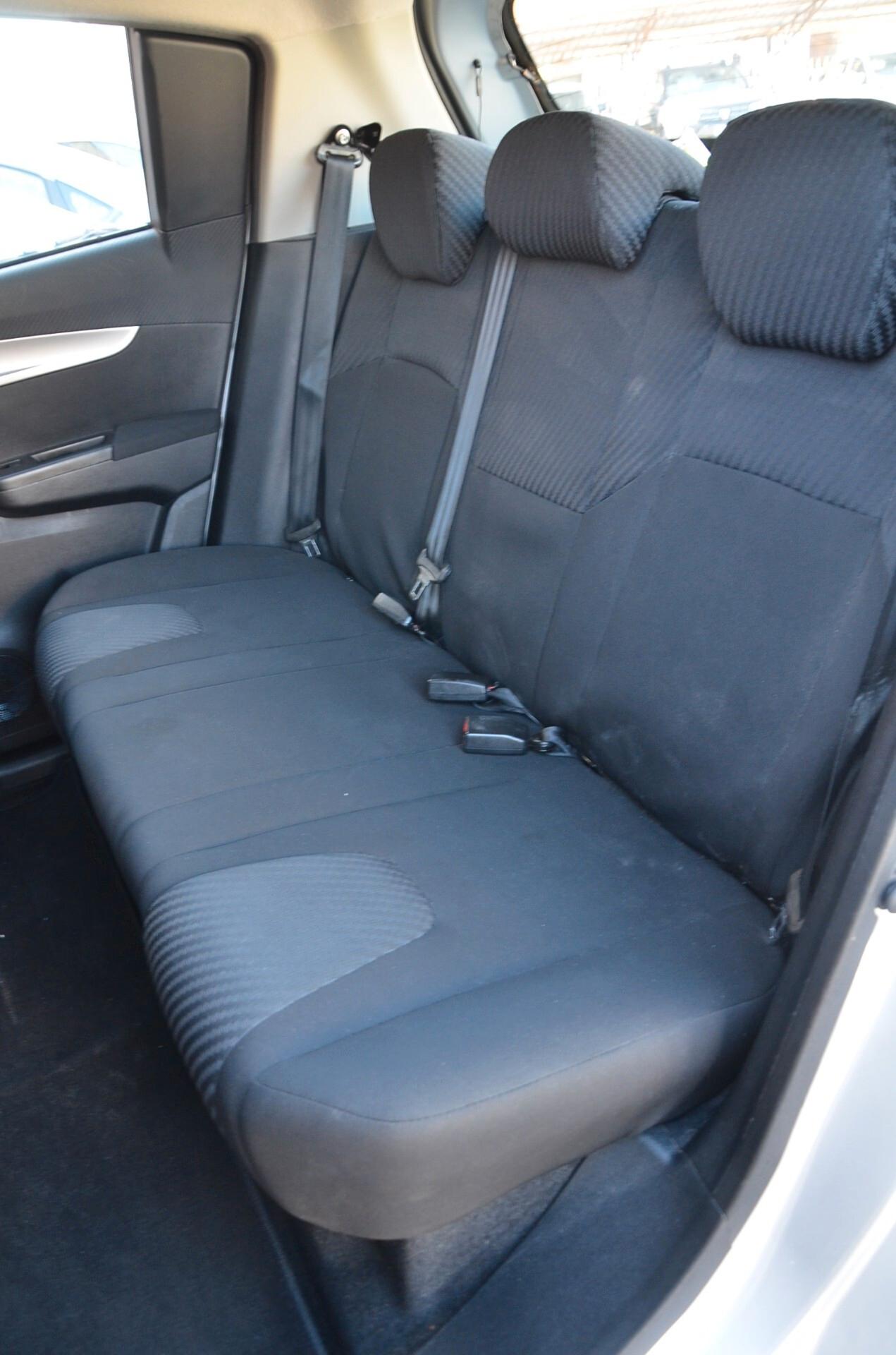 Mahindra KUV100 1.2 VVT M-Bifuel(GPL)