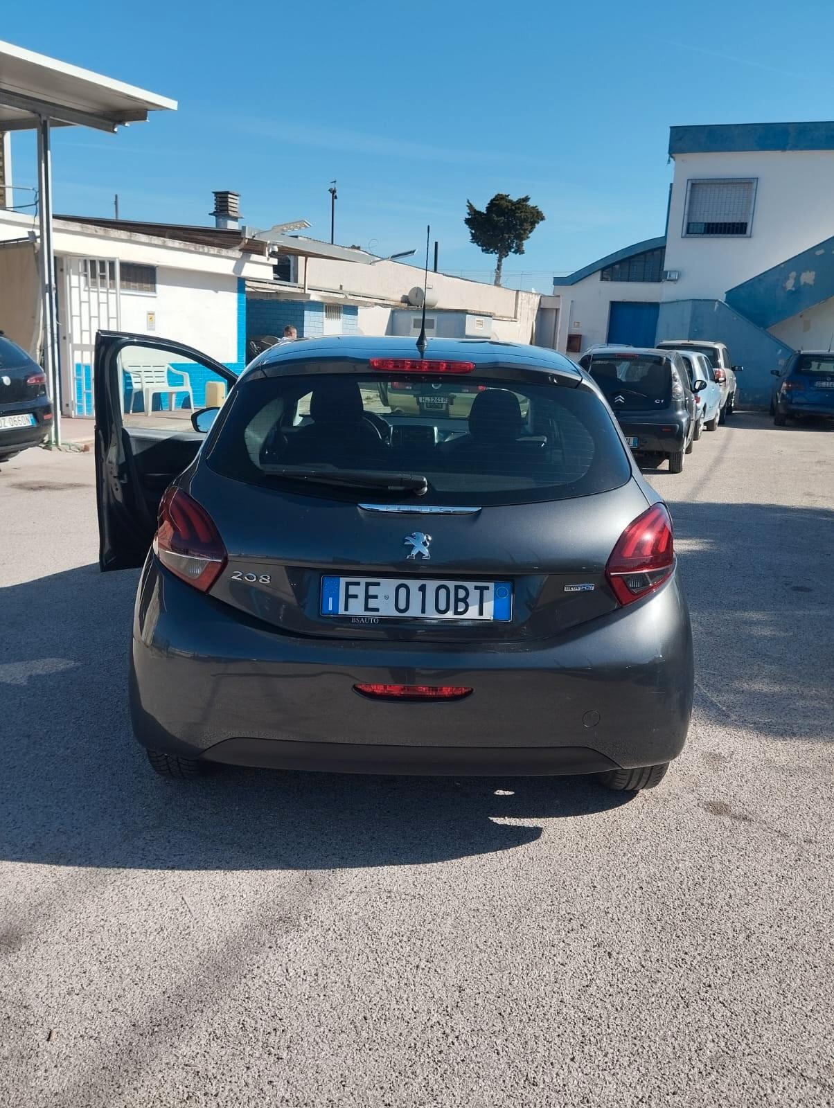 Peugeot 208 BlueHDi 75 5 porte Active