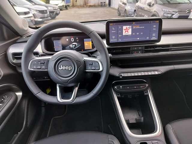 Jeep Avenger 1.2 Turbo 110 CV MHEV Summit