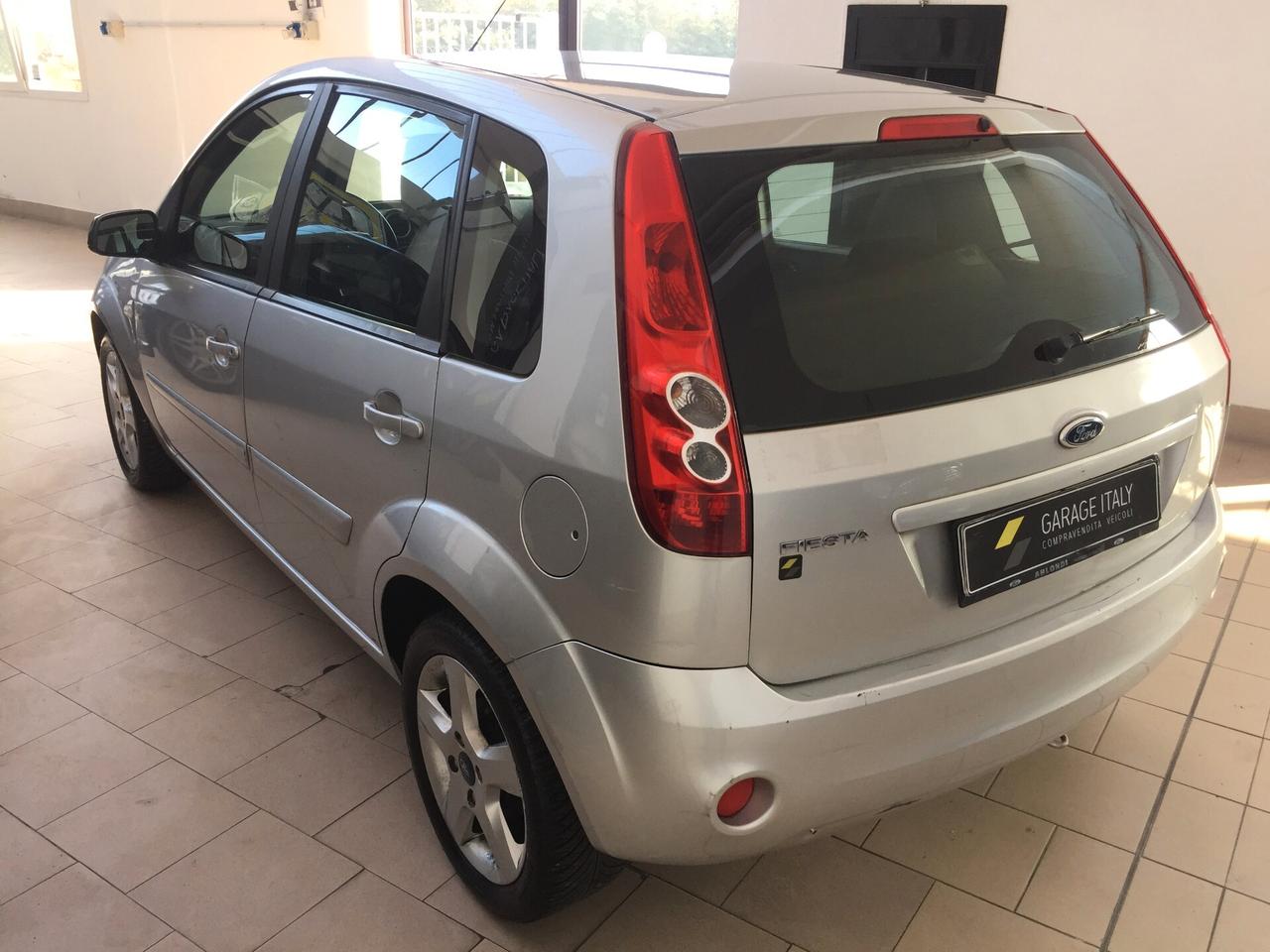 Ford Fiesta 1.2 16V 5p. Titanium