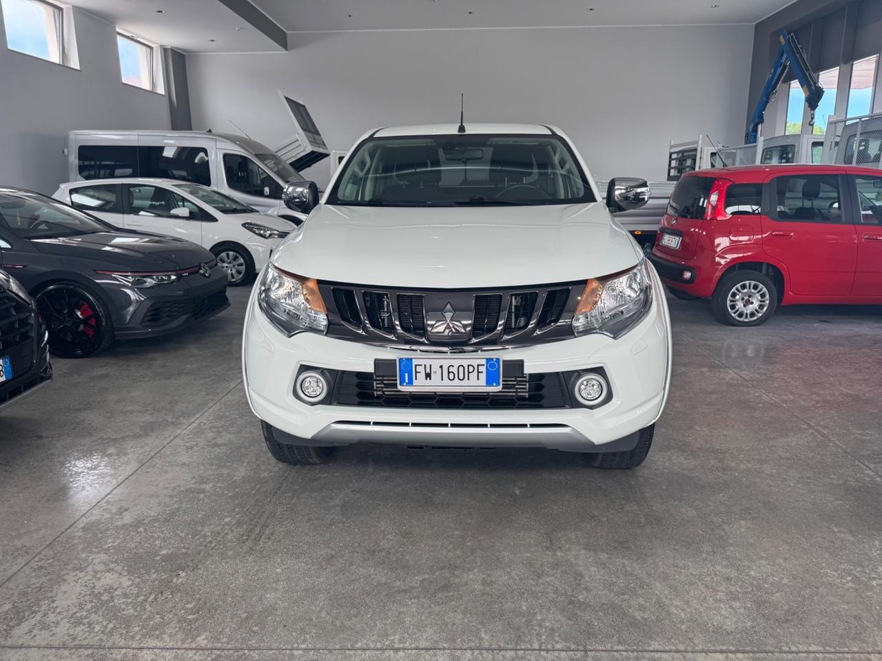 Mitsubishi L200 2.4 DI-D/181 cav double cab king nav MGN
