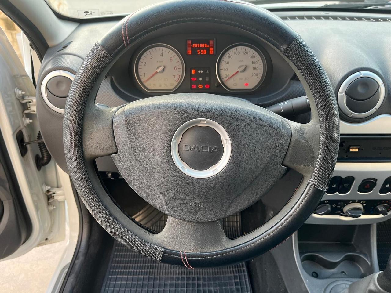 Dacia Sandero 1.5 dCi 70CV Lauréate