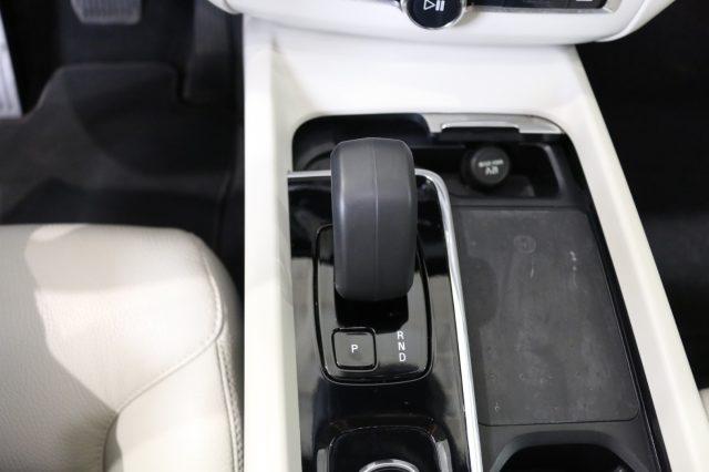 VOLVO XC60 B4 (d) AWD automatico Plus