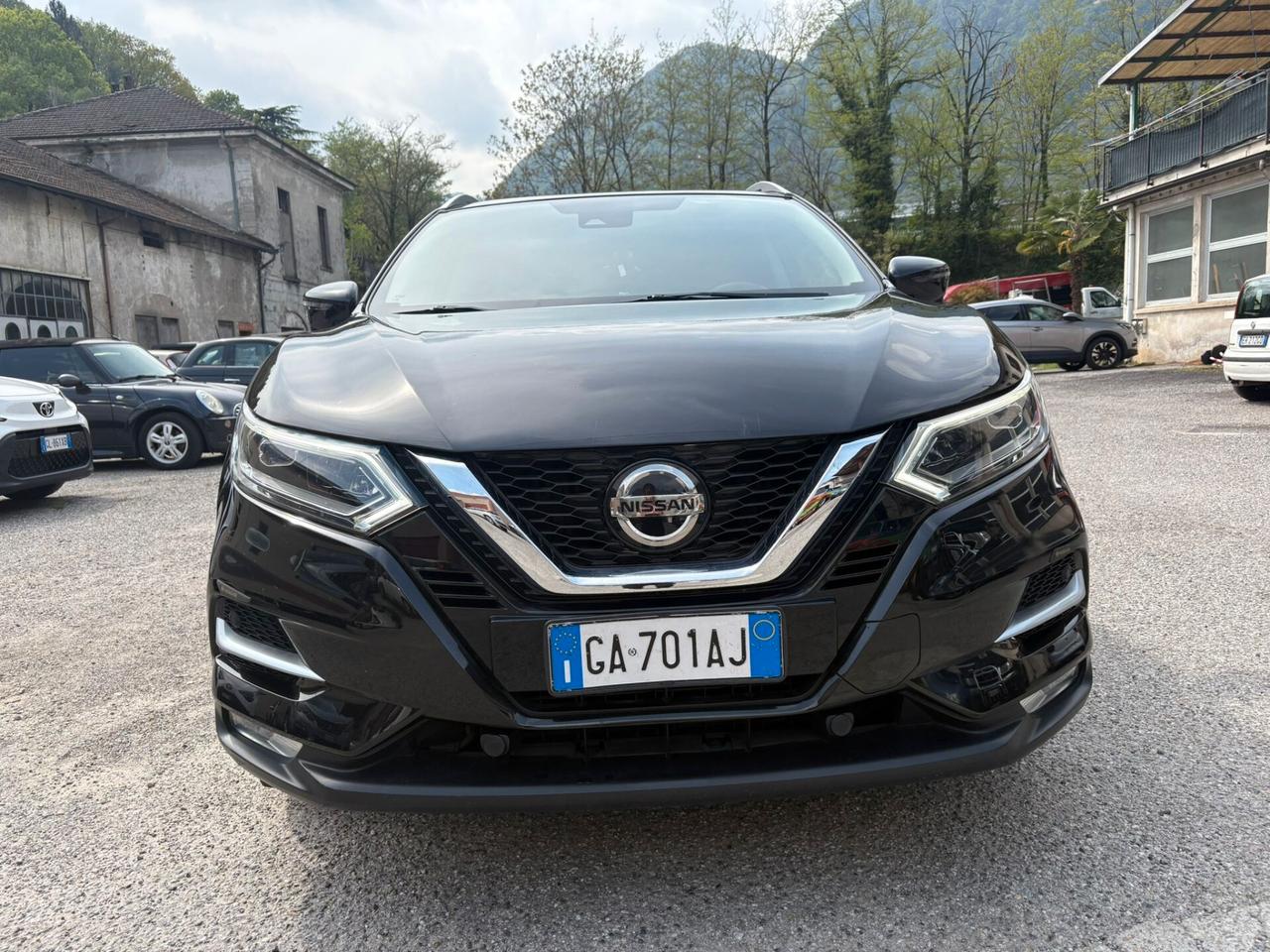 Nissan Qashqai 1.5 Business cambio aut.