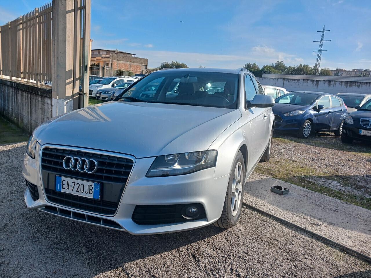 Audi A4 2.0 TDI 143CV GARANTITA 12 MESI