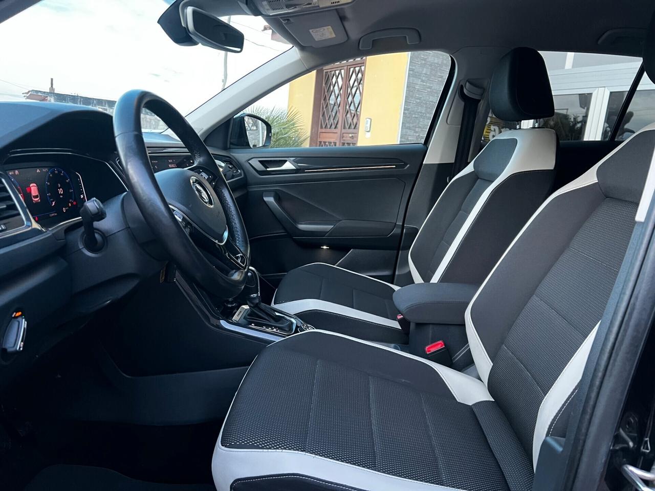 Volkswagen T-Roc 2.0 TDI 150 CV DSG 4MOTION-FULL